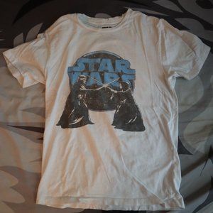 Star Wars Tshirt Size Small 15" 23"